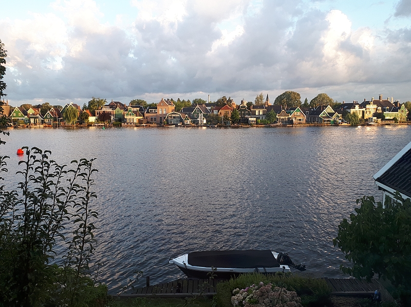 Zaandam - Zaan, domy na Lagedijk